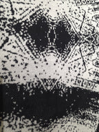 Men's Abstract Geometric Jacquard Knit T-Shirt in Black & White